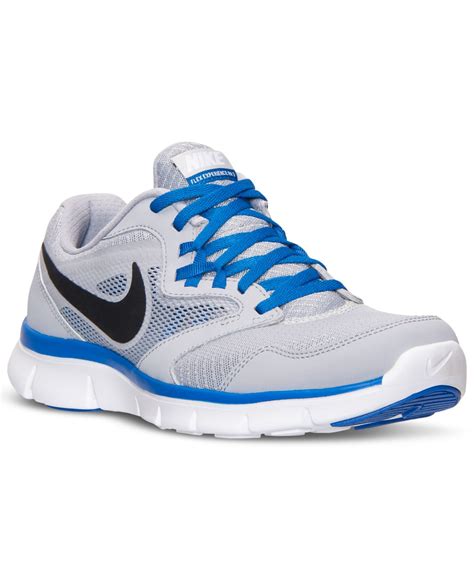 wide width men's nike shoes